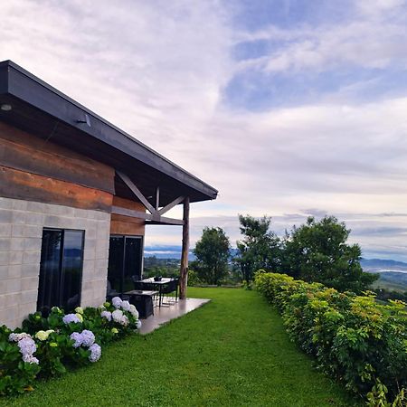 Espectacular Cabana Moderna De Montana + Bosque Nuboso +Wifi Zarcero المظهر الخارجي الصورة