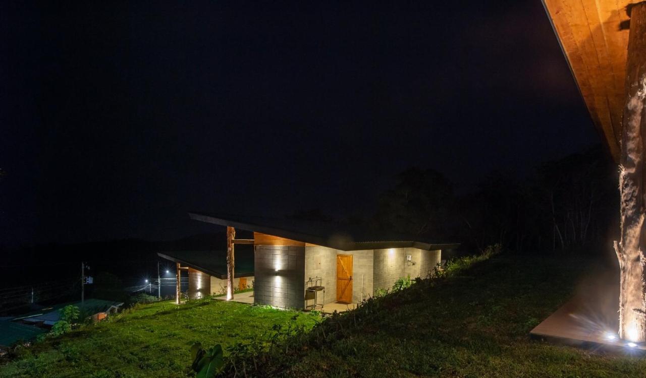Espectacular Cabana Moderna De Montana + Bosque Nuboso +Wifi Zarcero المظهر الخارجي الصورة