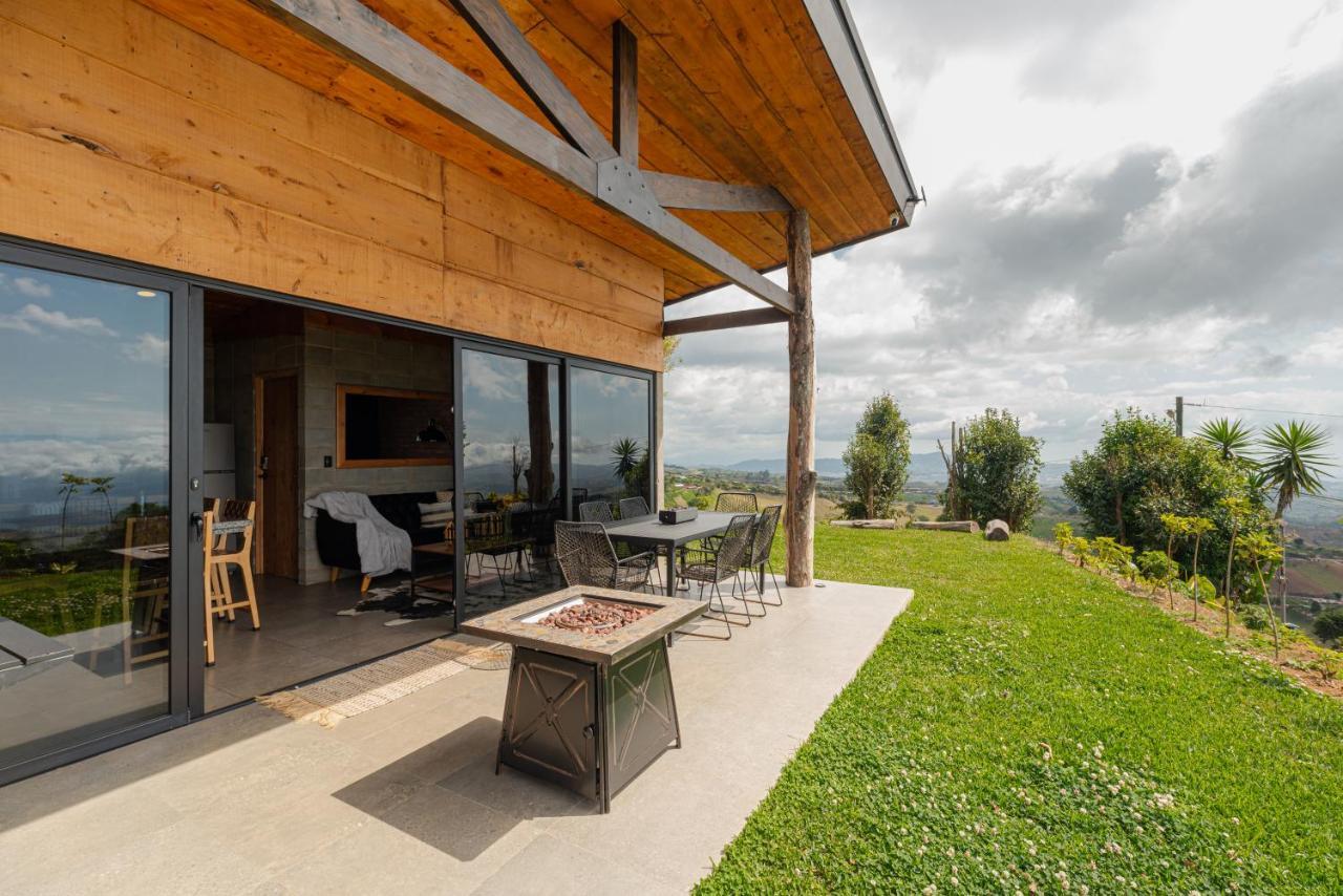 Espectacular Cabana Moderna De Montana + Bosque Nuboso +Wifi Zarcero المظهر الخارجي الصورة