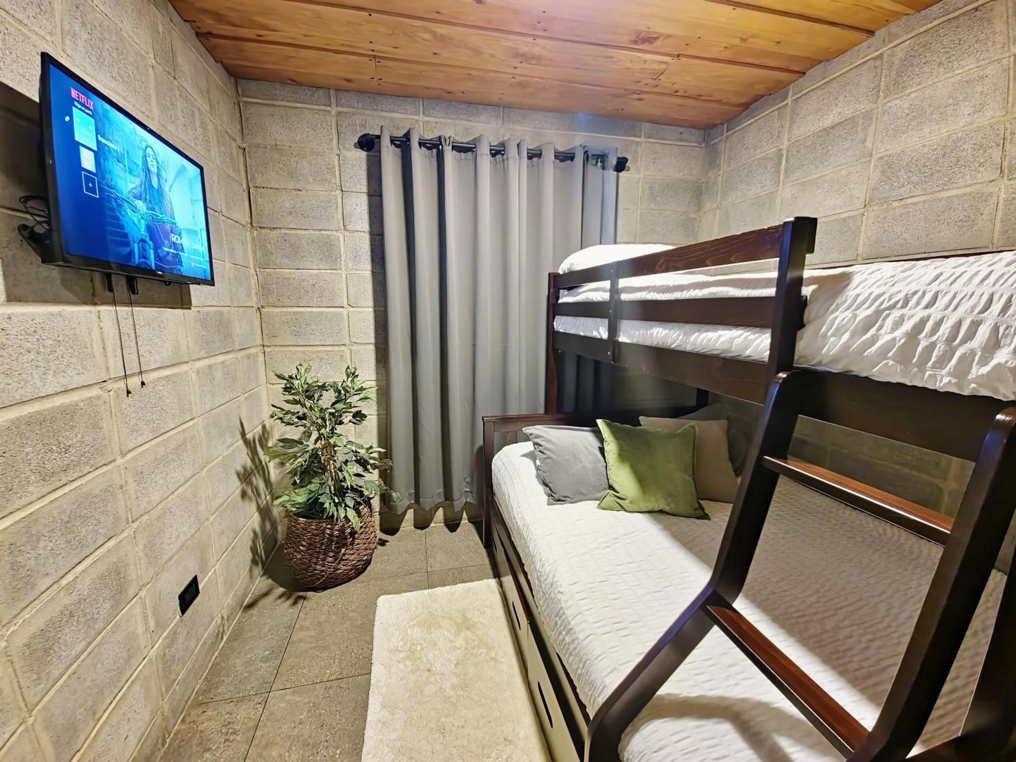 Espectacular Cabana Moderna De Montana + Bosque Nuboso +Wifi Zarcero المظهر الخارجي الصورة